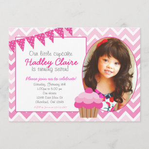 Invitations roses d'invitation d'anniversaire de