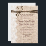 Invitations rustiques de mariage de ficelle de<br><div class="desc">Ce faire-part de mariage rustique est parfait pour n'importe quel mariage occidental de pays. Il comporte un arrière - plan de toile de jute imprimé par pays rustique des deux côtés de l'invitation. L'invitation a un embellissement imprimé de dentelle du côté. Le dessus a un embellissement imprimé de ficelle. La...</div>