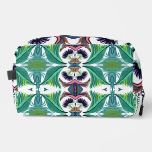 Isle-of-Ferns C/M sur un sac de toilettes