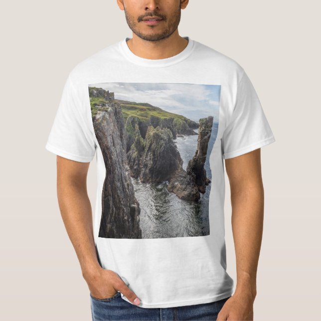 Isle of Islay Sea Stack - Soldats Rock T-Shirt (Devant)