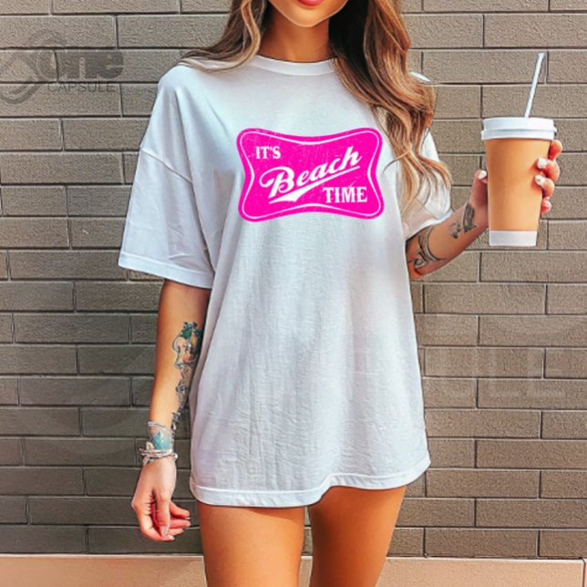 It's Beach Time T-Shirt – Retro Pink Summer Shirt  (Créateur téléchargé)
