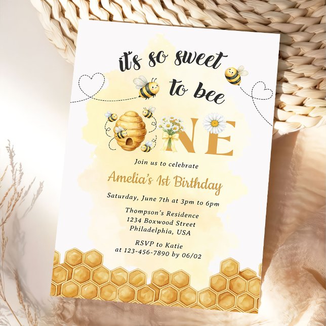 It's So Sweet To Bee 1st Birthday Invitation (Créateur téléchargé)