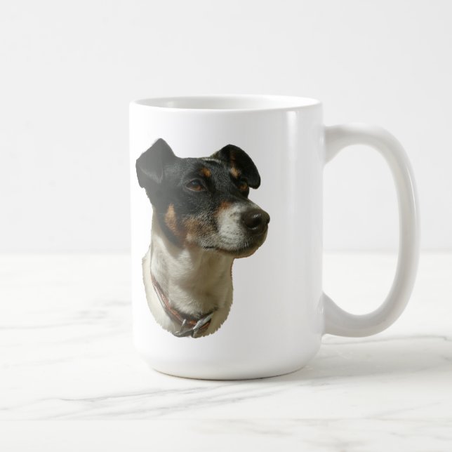 Jack Russell poursuit la tasse (Droite)