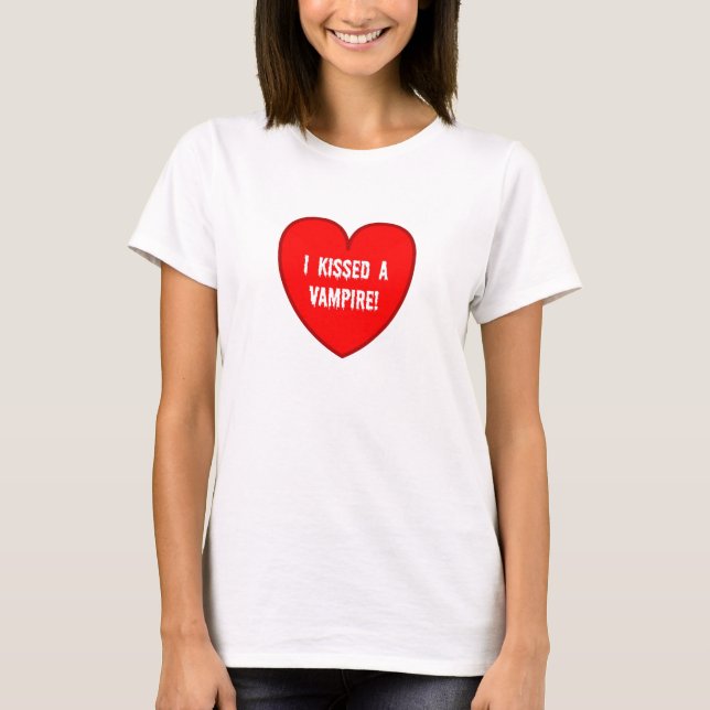 J'ai embrassé un T-shirt de vampire (Devant)