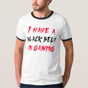 J'ai une ceinture noire dans le T-shirt de jeu
