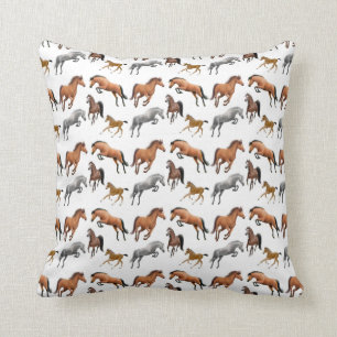 J'aime le coussin anglais de chevaux de pullover