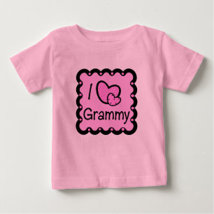 J'aime le T-shirt mignon de Grammy