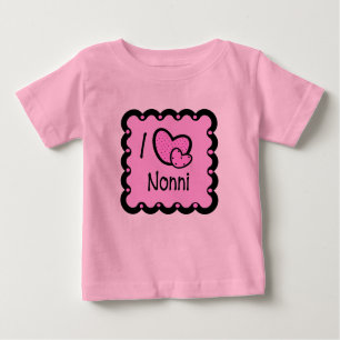 J'aime le T-shirt mignon de Nonni