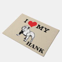 J'aime mon bouledogue anglais que le tapis le