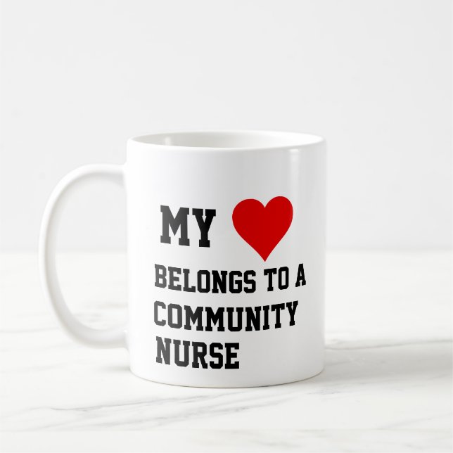 J'Appartiens À Une Infirmière Communautaire Mug (Gauche)