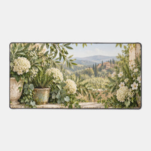 Jardin toscan avec fleurs blanches