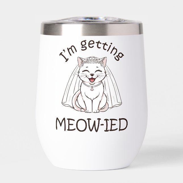 Je me fais Meow-ied ! (Avant)