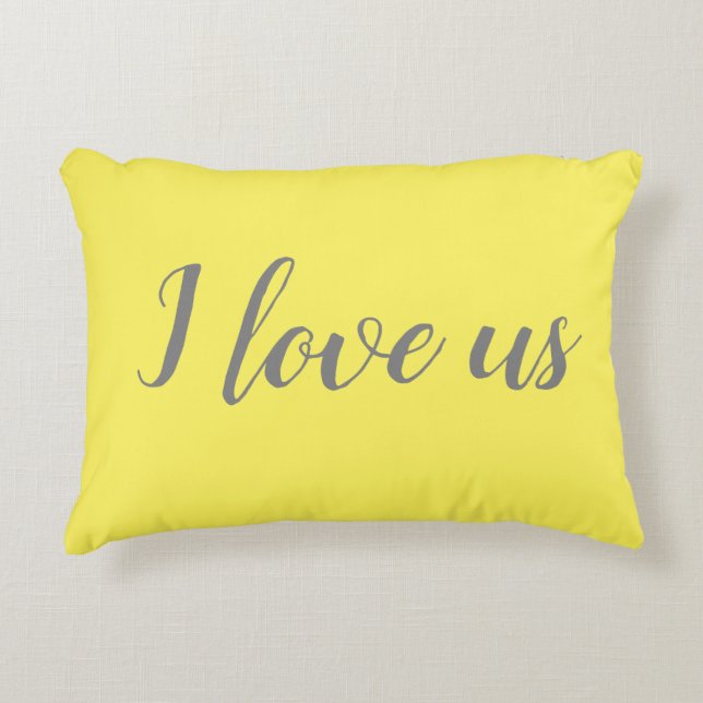 "Je nous aime" sur le Coussin à Accent Jaune (Devant)