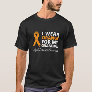 je porte de l'orange pour mon t-shirt grand-mère m