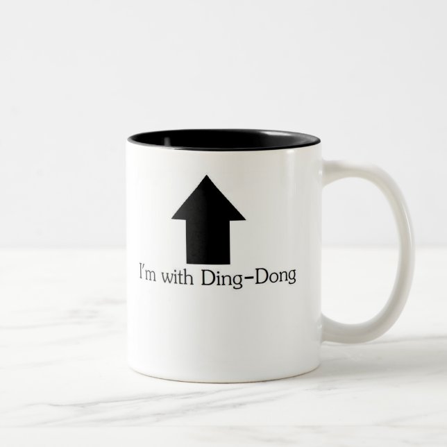 Je suis avec la tasse de ding-dong (Droit)