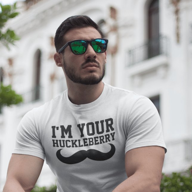 JE SUIS LES T-shirts FUNNY DE VOTRE HOMME HUCKLEBE (Créateur téléchargé)