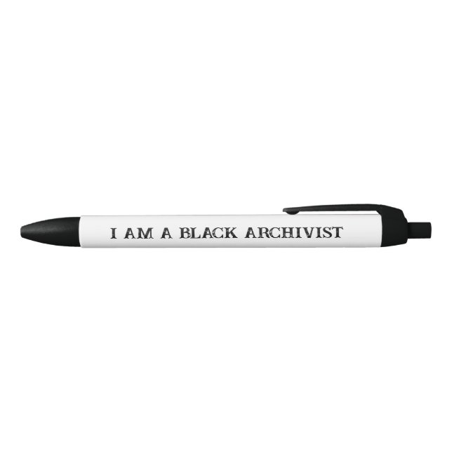 Je suis un stylo à encre d'archivage noir (Haut)