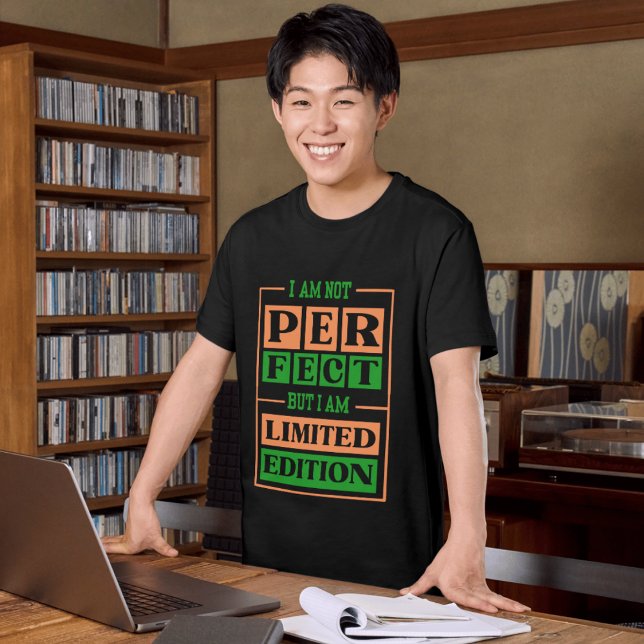 Je suis un T-shirt en édition limitée (Créateur téléchargé)