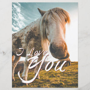 Je t'aime avec un cheval regardant