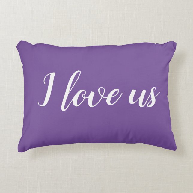 "Je t'aime" sur un coussin d'accent Violet Violet (Devant)