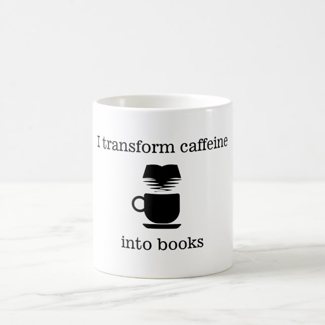 Je transforme la caféine en tasse de livres (Centre)
