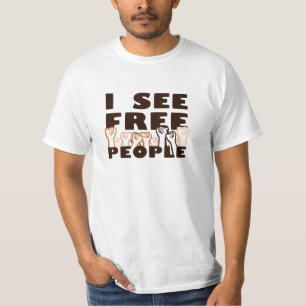 Je vois le T-shirt FreePeople
