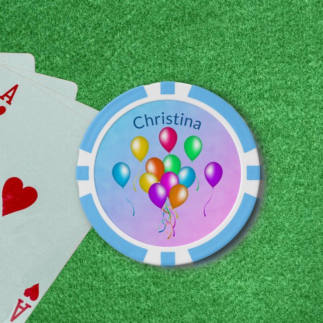 Jetons De Poker Ballons brillants Festif Différents Couleurs Diffu (Bunch bright festive colourful balloons on blue fading to pink poker chips.)