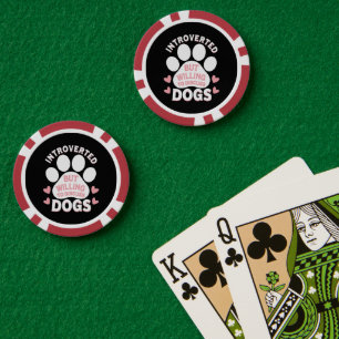 Jetons De Poker Chien Introverti Mais Prêt à Discuter des Chiens