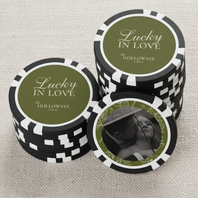 Jetons De Poker Olive Green Mariage personnalisé livre d'hôtes (Add a playful and memorable twist to your guest book with these “Lucky in Love” poker chips!)