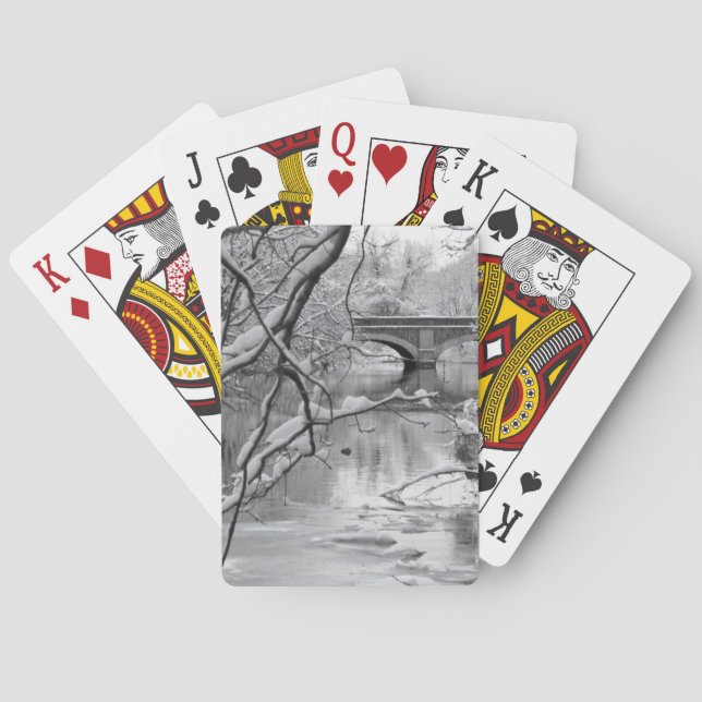 Jeu De Cartes Arch Bridge over Frozen River in Winter (dos)