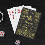 Jeu De Cartes Couronne de monogramme d'or noir en format Queen o<br><div class="desc">Il n'y a aucune raison que vous ne puissiez pas aimer les choses chic, surtout si vous êtes la reine ou le roi dans votre famille. Ce design de carte de jeu ultra-luxueux et personnalisé comprend votre monogramme et votre nom en or noir et (faux, imprimé), avec couronne et beaucoup...</div>