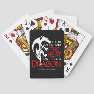 Jeu De Cartes Embrasse un dragon en jouant aux cartes
