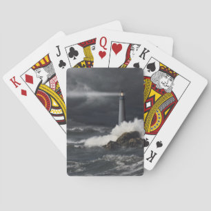 Jeu De Cartes Faisceau de lumière brillant dans l'océan orageux
