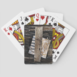 Jeu De Cartes Fenêtre de vieille maison en bois condamnée