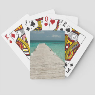 Jeu De Cartes Goff Caye, a popular Barrier Reef Island
