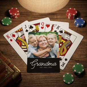 Jeu De Cartes Grand-mère a établi une photo de script moderne