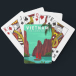 Jeu De Cartes Ha Long Bay Vietnam Travel Vintage Art<br><div class="desc">Art vectoriel Ha Long Bay. La baie de Hạ Long,  dans le nord-est du Vietnam,  est connue pour ses eaux émeraude et ses milliers d'îles calcaires surmontées de forêts tropicales.</div>