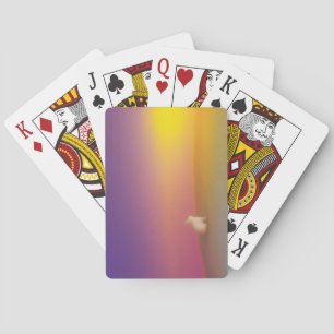 Jeu De Cartes Lapin blanc mignon sur Grassy Hill au lever du sol