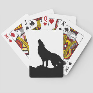 Jeu De Cartes Loup solitaire debout sur une colline