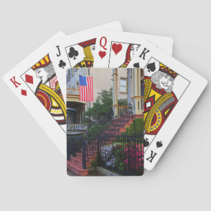 Jeu De Cartes Maison dans le quartier historique au printemps