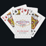 Jeu De Cartes Marié dans Fabulous Las Vegas Mariage Monogramme<br><div class="desc">Personnalisé "Marié dans Fabulous Las Vegas" mariage faveur jouer cartes comporte un monogramme des noms de la mariée et du marié et des dates de mariage et arrière - plan à motif cardiaque. Couleurs design noir,  rouge,  bleu,  jaune et gris.</div>