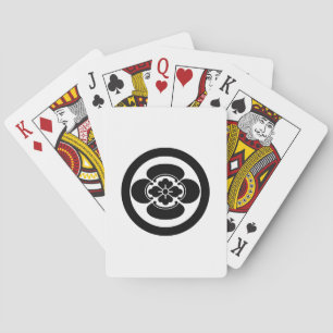 Jeu De Cartes Mokko en cercle jouant aux cartes