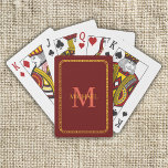 Jeu De Cartes Monogramme et nom personnalisés rouge et or<br><div class="desc">Monogramme et carte de jeu de nom personnalisés en rouge et en or</div>
