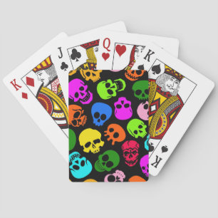 Jeu De Cartes Motif coloré de crânes dans le noir
