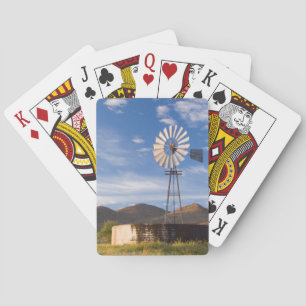 Jeu De Cartes Moulin à vent et barrage dans le Karoo au lever du