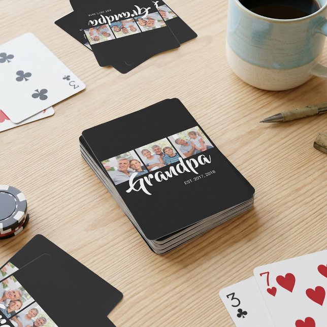 Jeu De Cartes Papapa a établi un script moderne noir 3 Photo (randpa Established Modern Script Black 3 Photo Poker Cards)