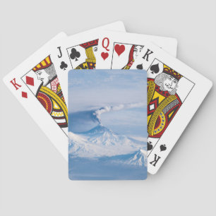 Jeu De Cartes Plume Émanant Du Volcan Kliuchevskoi.