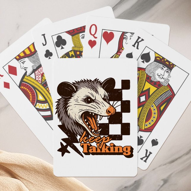 Jeu De Cartes Retro Continue Talking Feral Possum : Animal sauva (This keep talking feral possum design brings bold edgy humor to your day!
)
