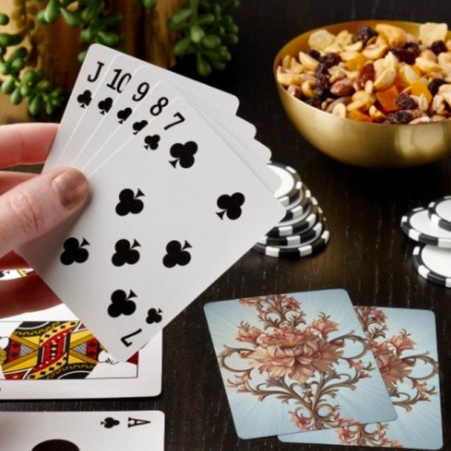 Jeu De Cartes Rose Baroque (Add fun to family time—these playing cards make a great little Mother’s Day surprise.)