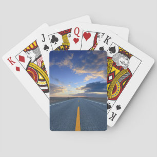 Jeu De Cartes Route au jour de lever de soleil